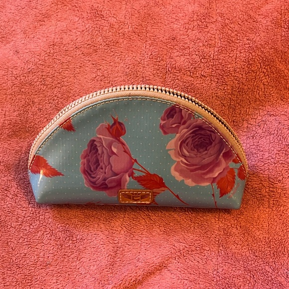 Consuela Rare Find - Mimi Flower Power **RETIRED** Collection medium pouch - Picture 1 of 2
